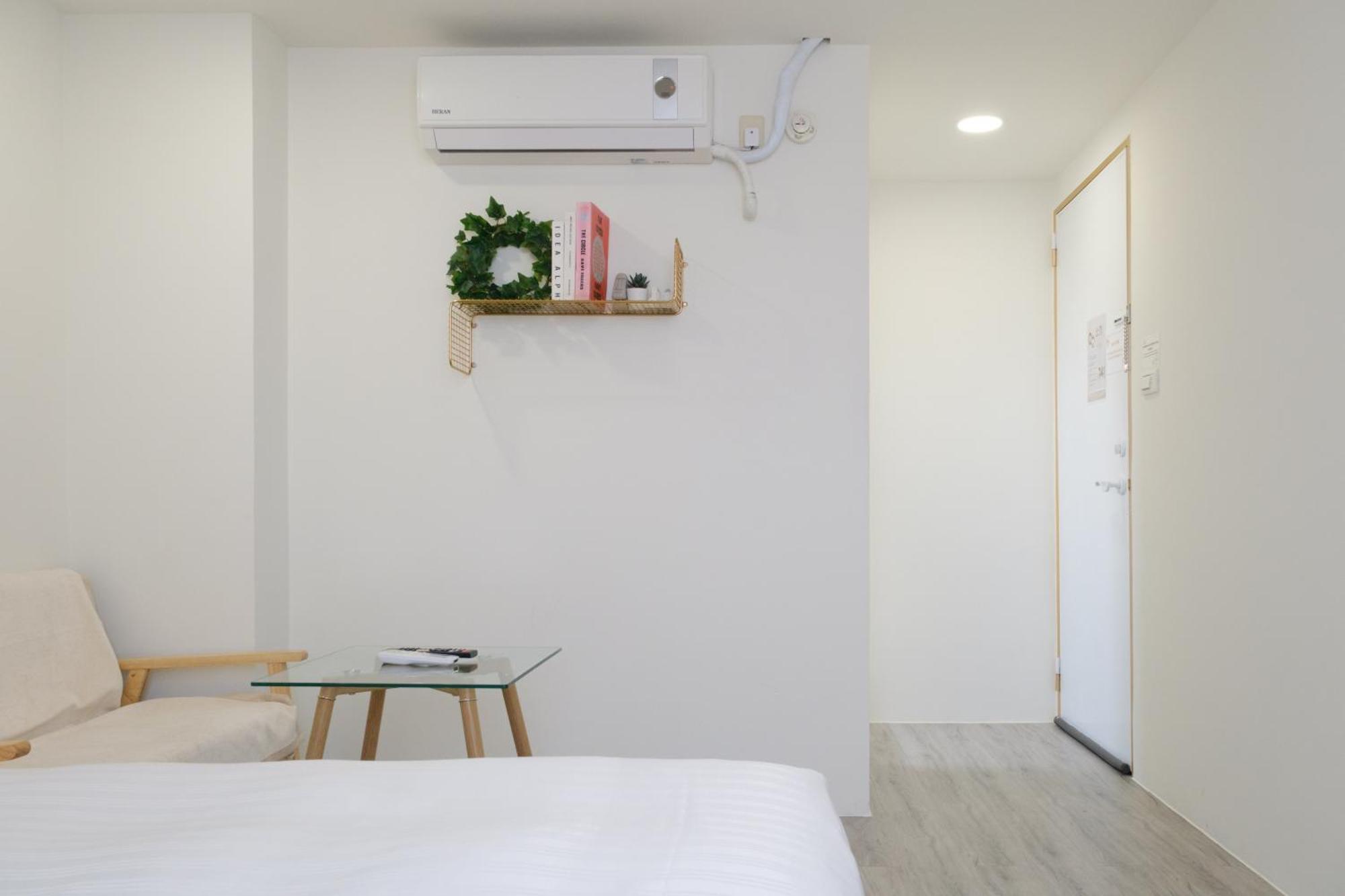 See U Apartment Тайнань Экстерьер фото